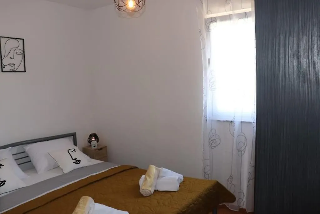 Apartments Kikaso - Near Mall Of Split, Free Parking