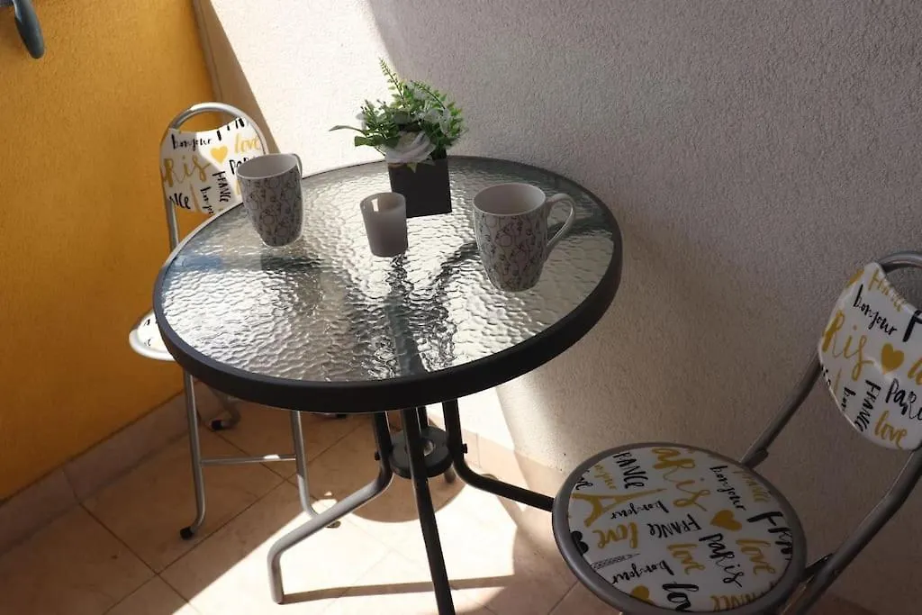 Apartments Kikaso - Near Mall Of Split, Free Parking 0*, Split Croatia
