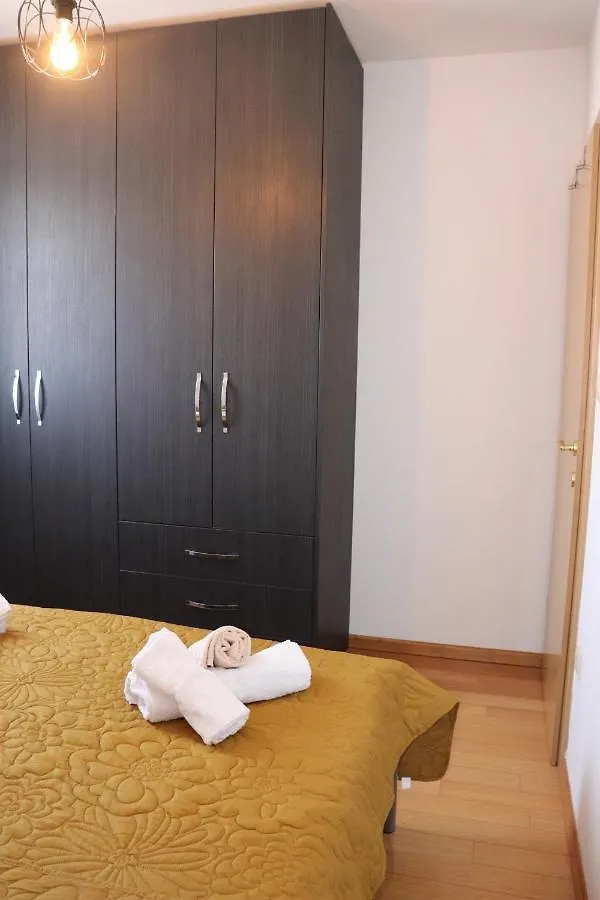 Apartments Kikaso - Near Mall Of Split, Free Parking