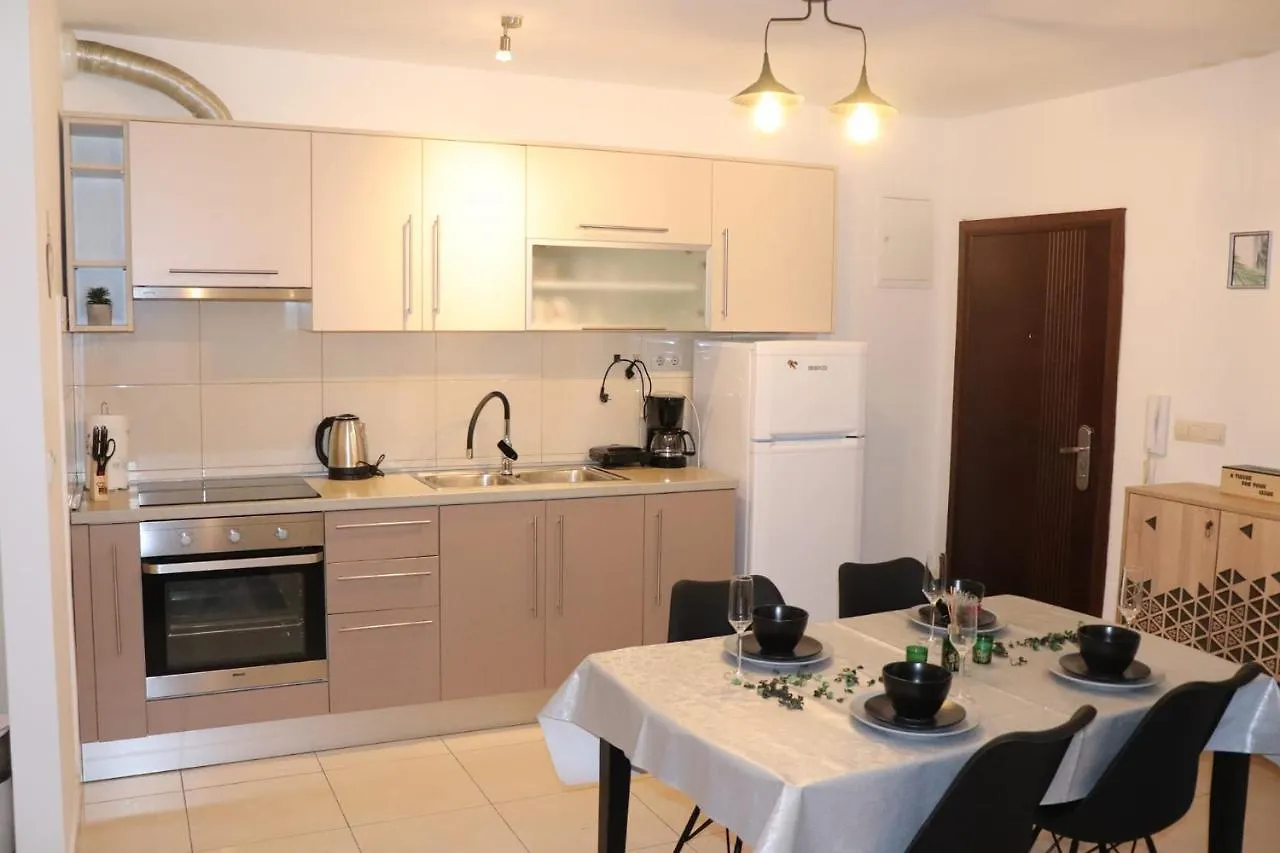 Apartments Kikaso - Near Mall Of Split, Free Parking