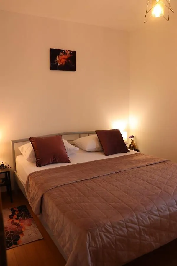 Apartments Kikaso - Near Mall Of Split, Free Parking