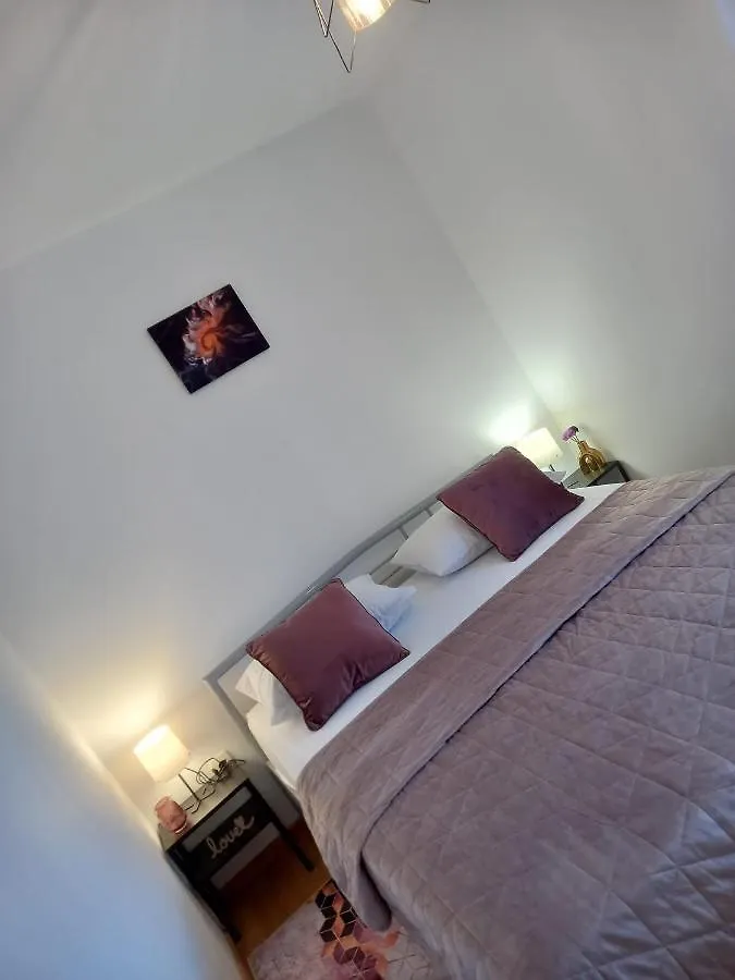 Apartments Kikaso - Near Mall Of Split, Free Parking 0*, Split